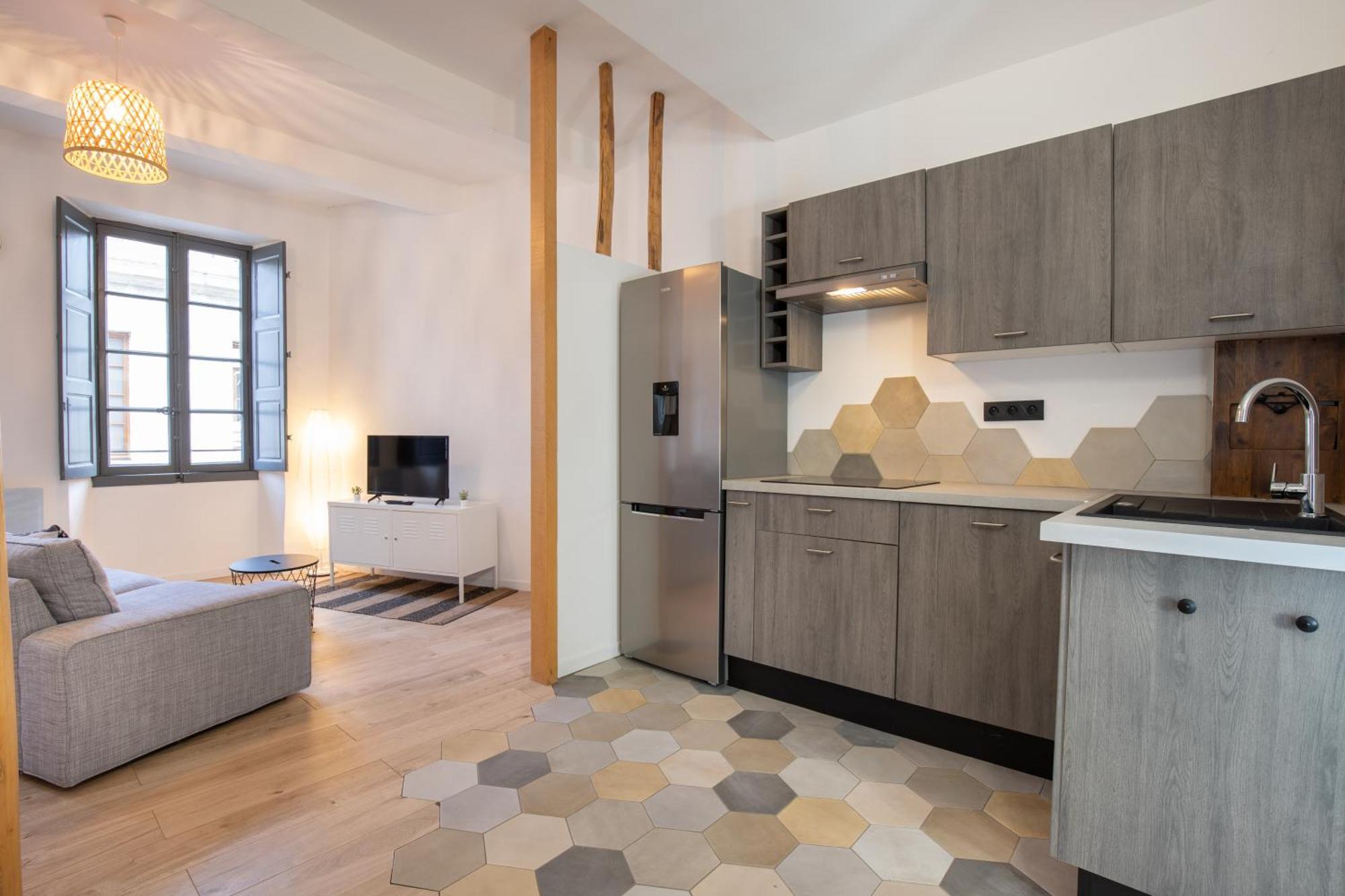 Le Duplex - Hypercentre - Wifi Apartment Carpentras Exterior photo